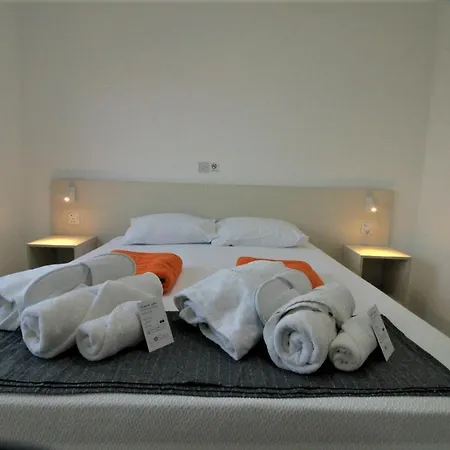 Cosea Living: Seaside 2 Bedroom Flat Kings Palace 209 شقة *