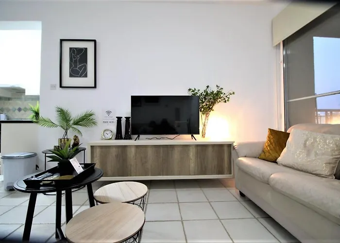 Apartmán Cosea Living: Seaside 2 Bedroom Flat Kings Palace 209